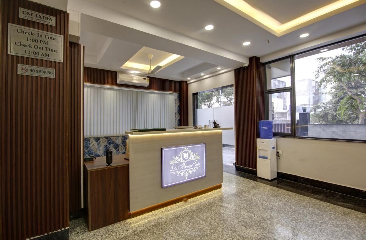 Hotel La Mirage Noida Buitenkant foto