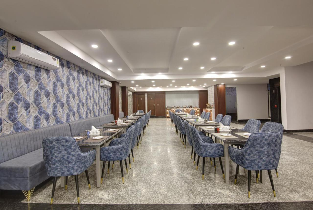 Hotel La Mirage Noida Buitenkant foto