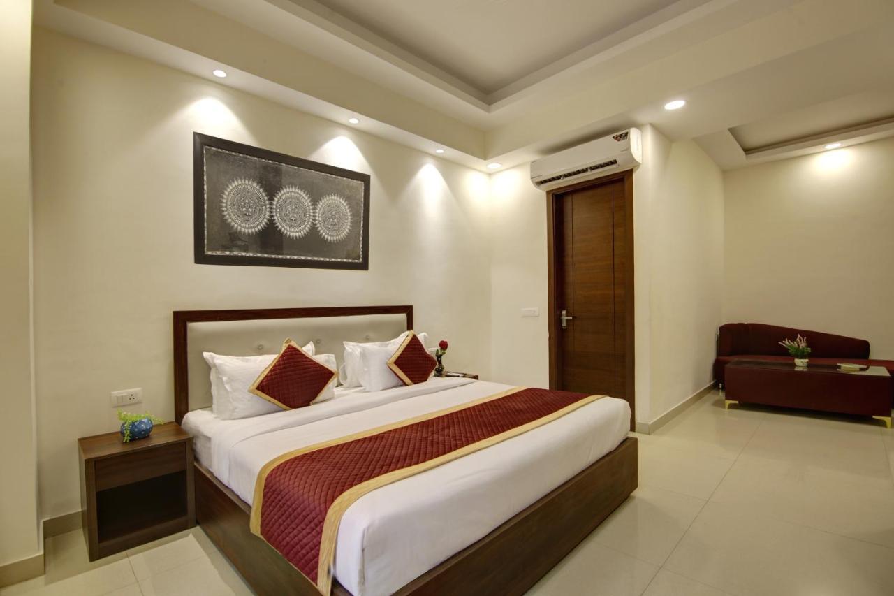 Hotel La Mirage Noida Buitenkant foto